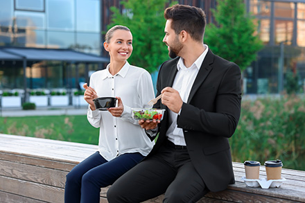 Spuntino di metà mattina per placare la fame: idee e consigli